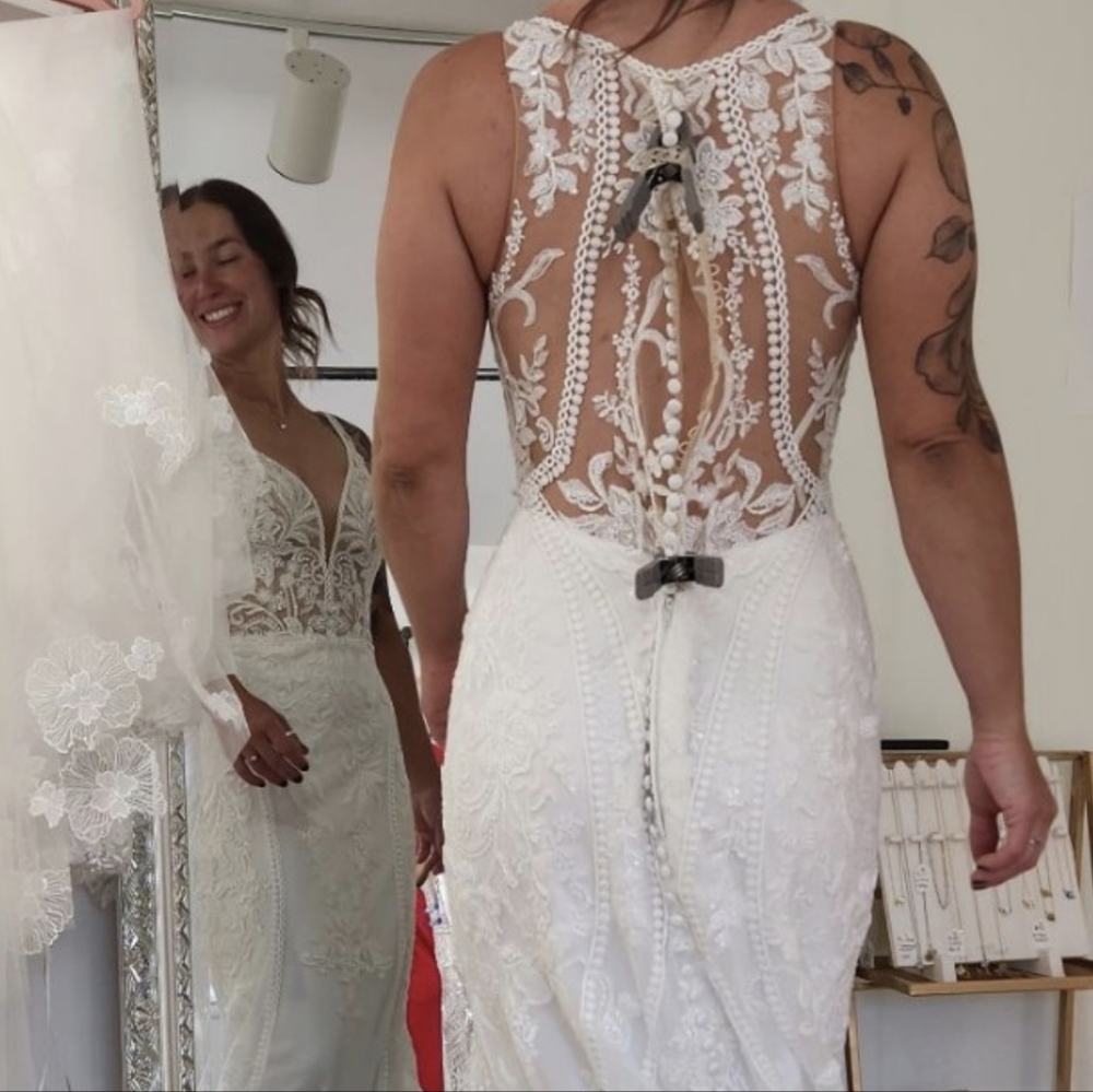 Wedding Dress Unused like new